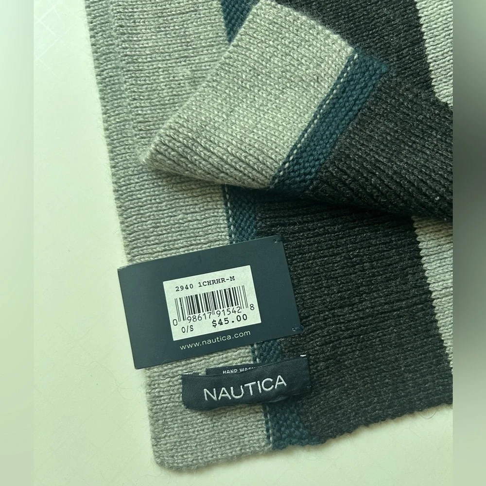 Nautica men’s scarf